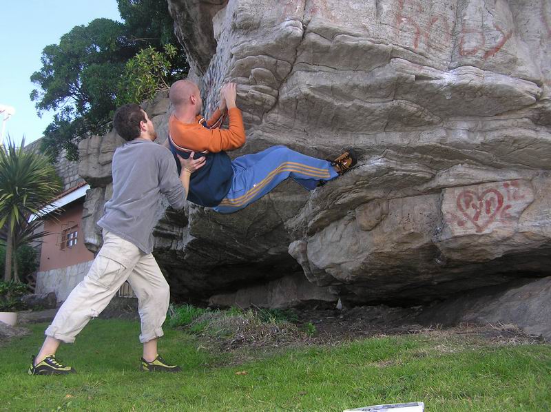 Boulder en Sierra de los Padres